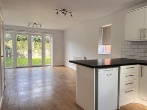 Photo 1- click for photo gallery